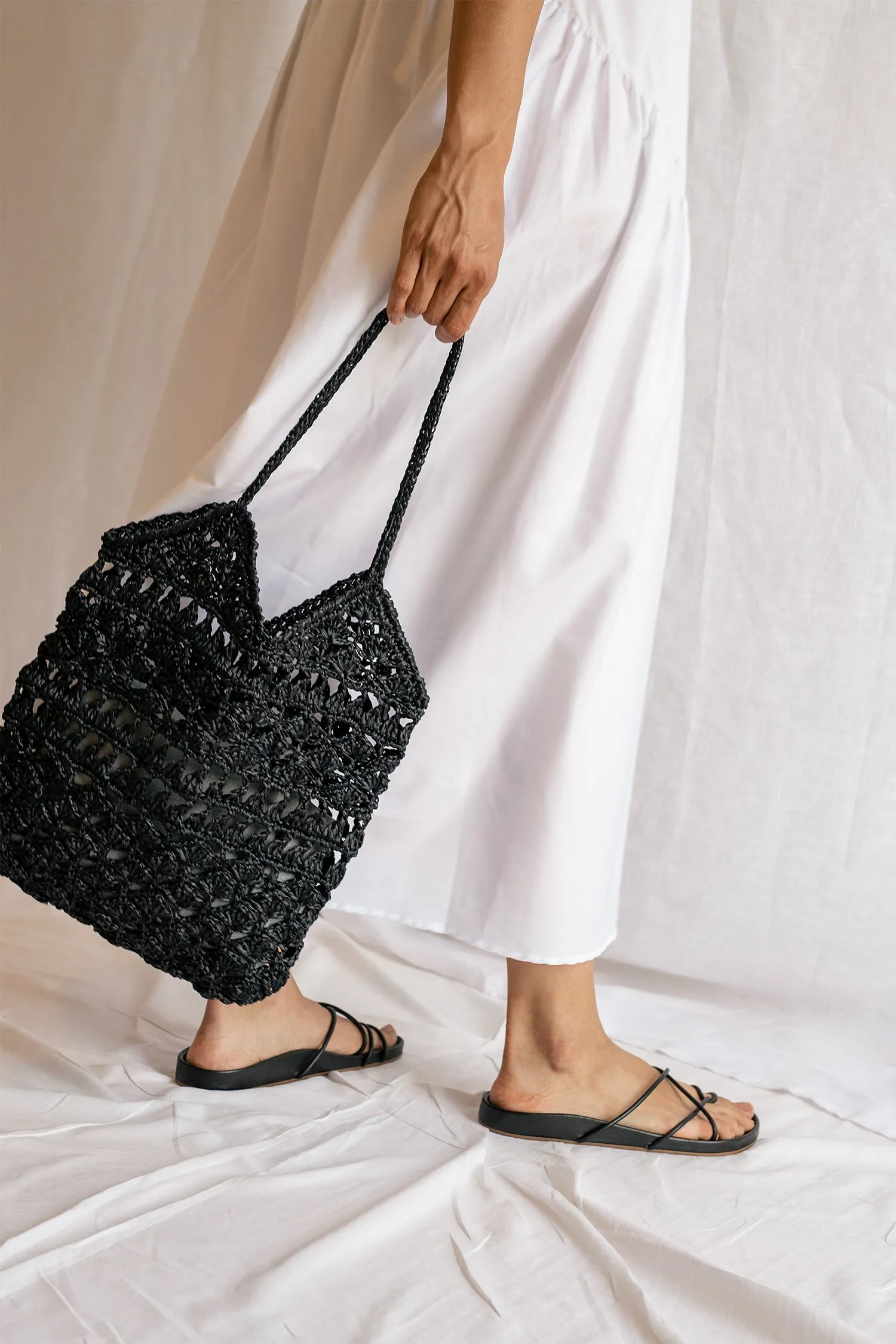 Anemone Crochet Raffia Tote