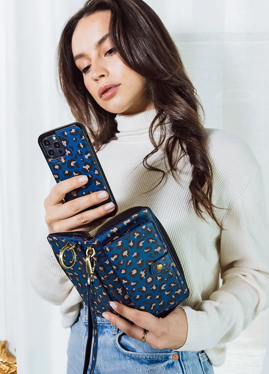 Ultimate Wristlet Phone Case in Blue Leopard