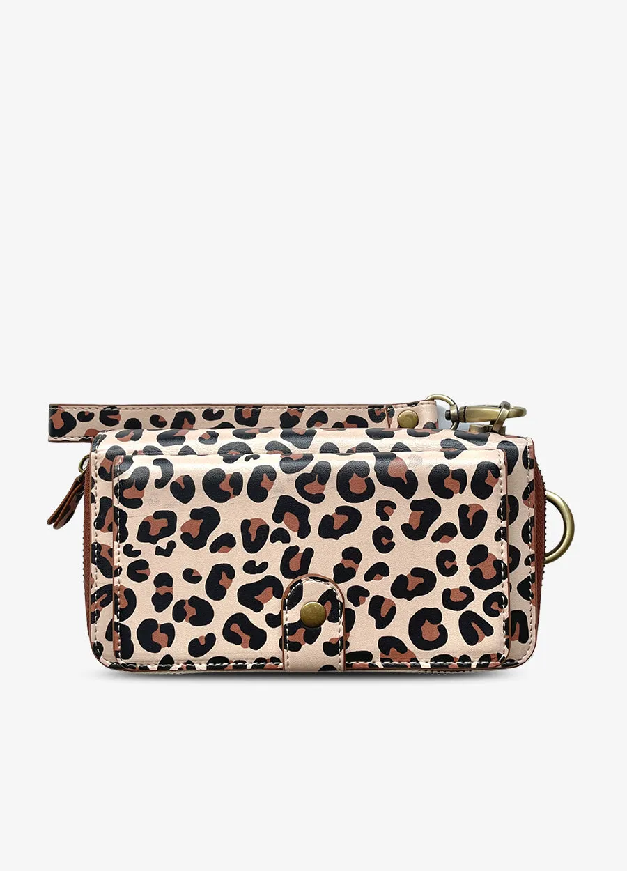 Ultimate Wristlet Phone Case in Leopard